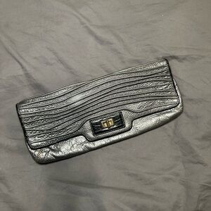 Metallic Clutch